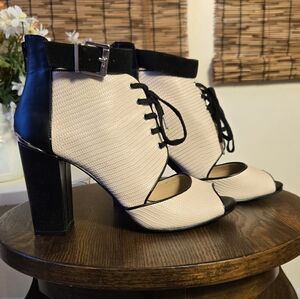 Juicy Couture Lace Up Zip Peep Toe Ankle Strap Block Heels